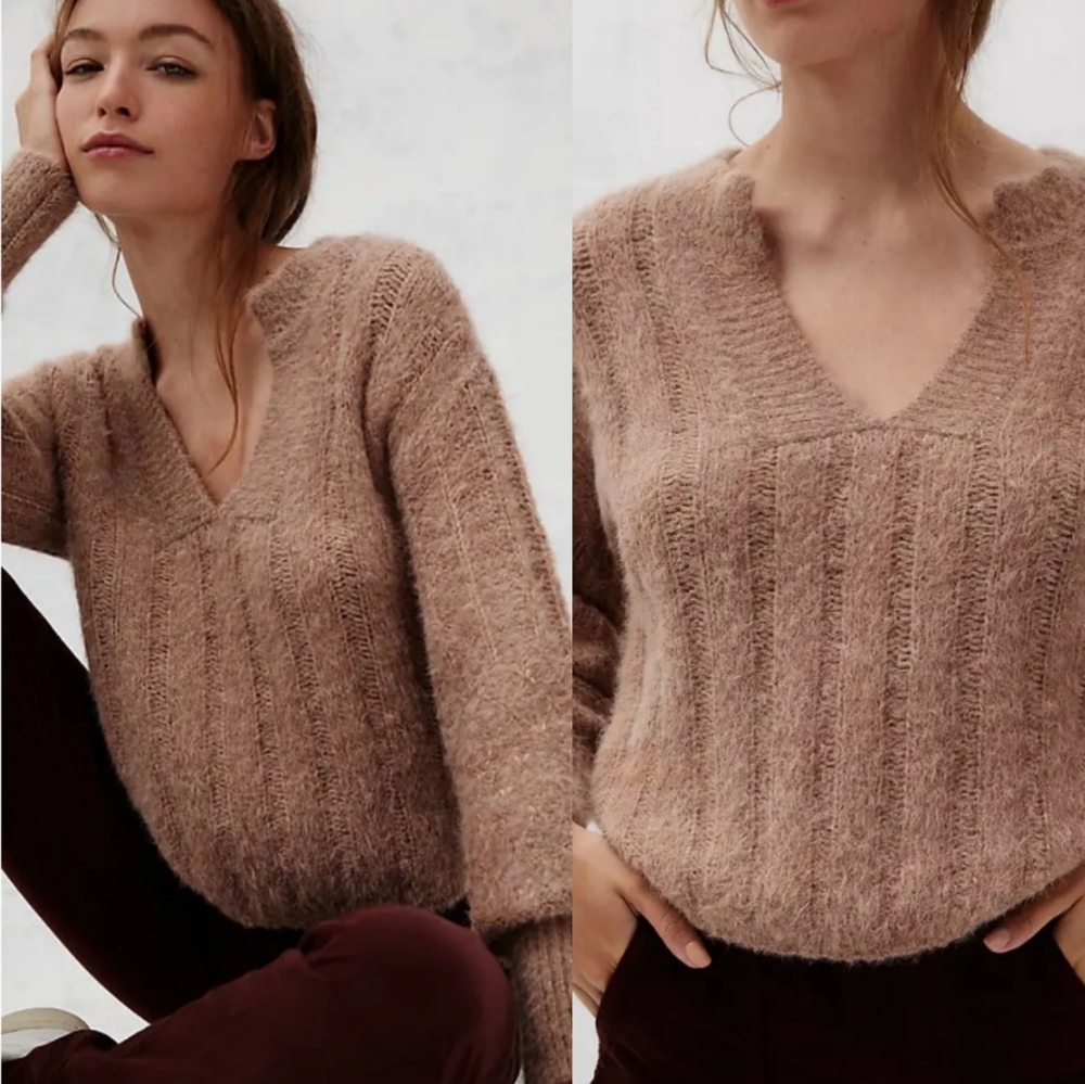 Anthropologie Pilcro Maggie V-Neck Taupe Sweater Mocha Mouse